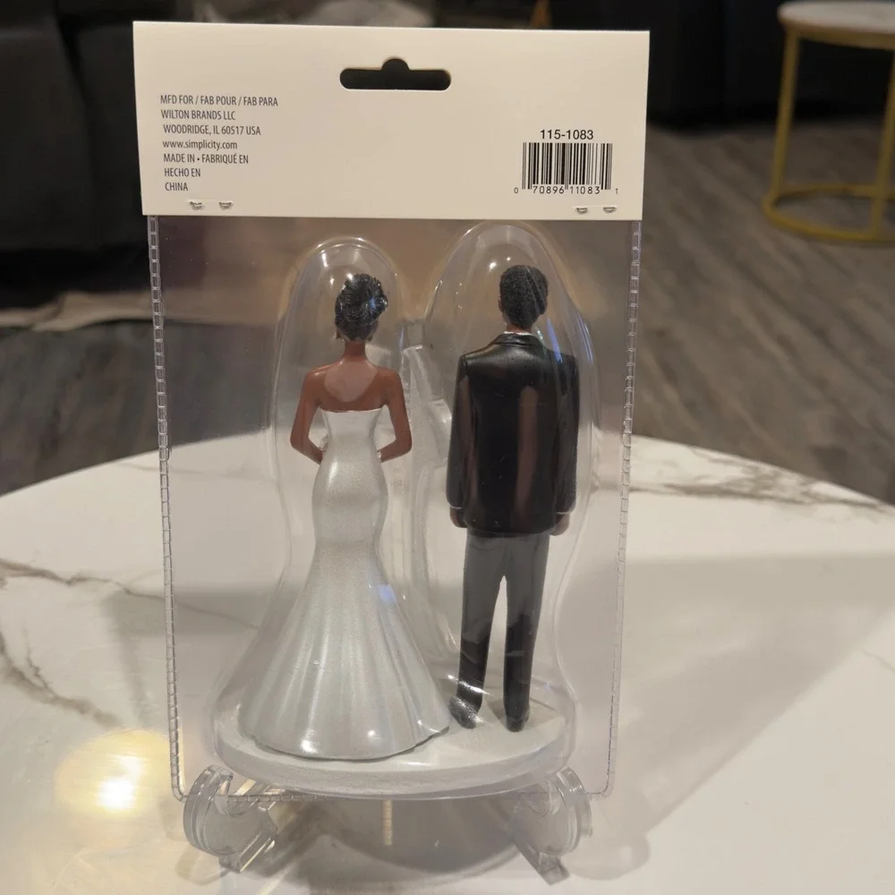 Wilton African American Wedding Cake Topper Bride and Groom Figurine 115-1083